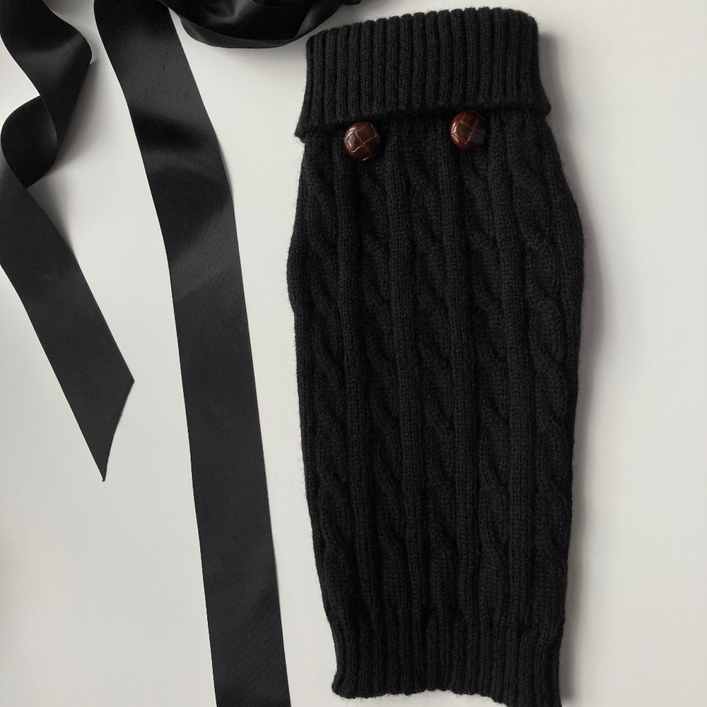 🆕 🐾  PUP CABLE KNIT NWOT